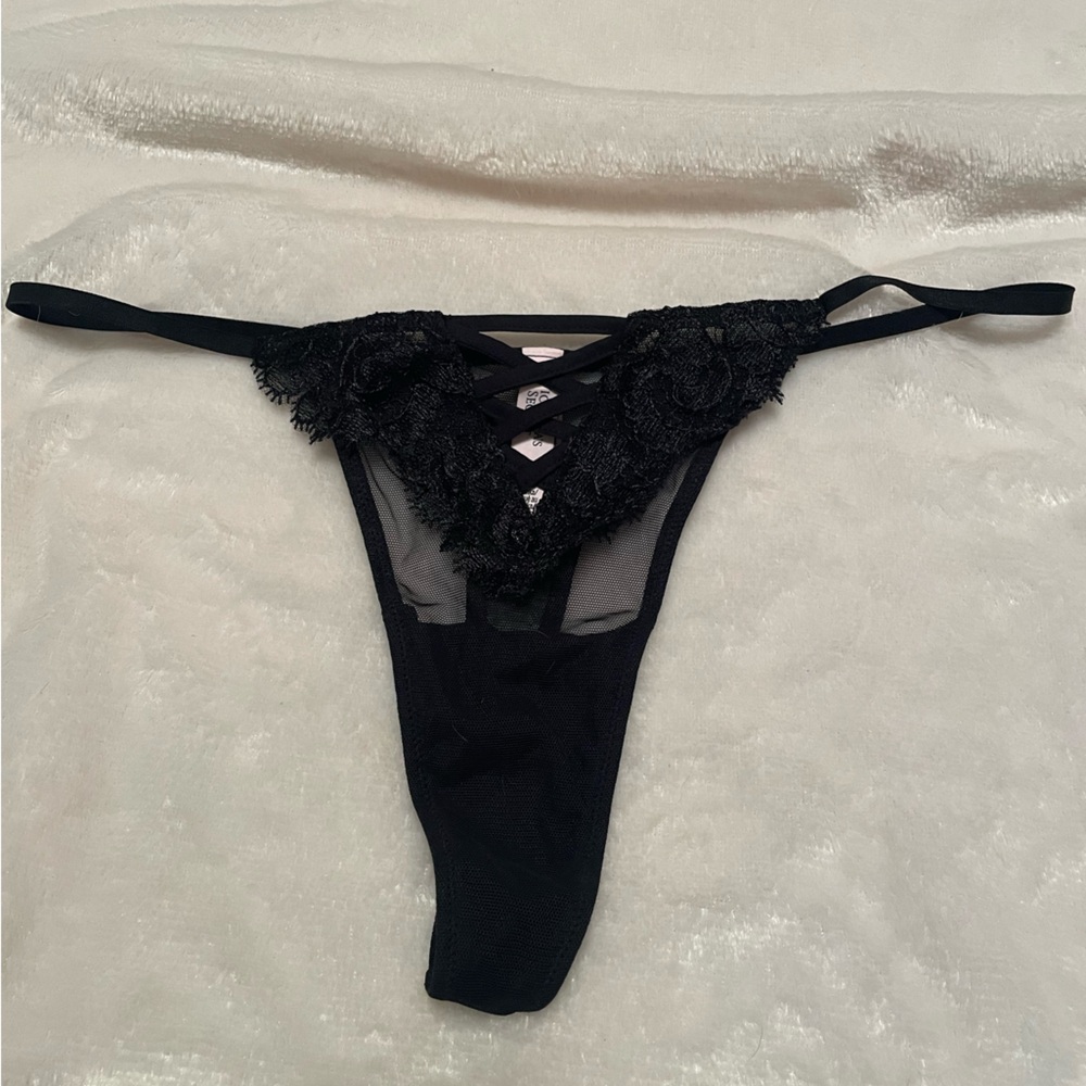 Vintage Victoria's Secret Black Strappy String Thong Lace Panty, Size Large